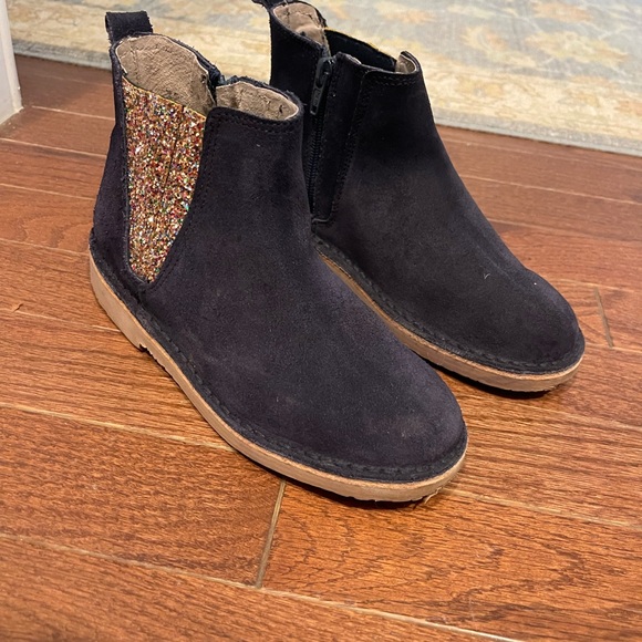 CHILDRENCHIC
Suede Multi Sparkles Chelsea Boot - Navy (32) - Picture 2 of 3